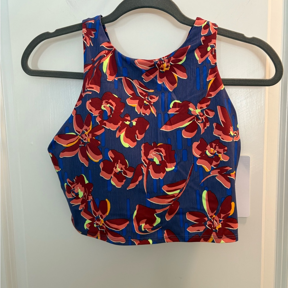 Athleta Conscious Crop Printed NWT/NWOT